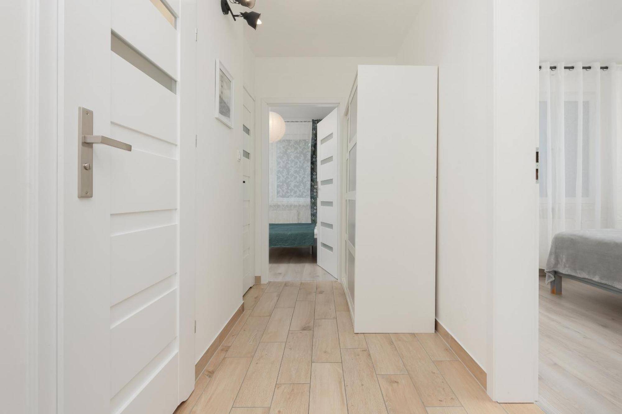 Kopcinskiego Bright & Spacious Apartment Warsaw Ursynow By Noclegi Renters Eksteriør bilde